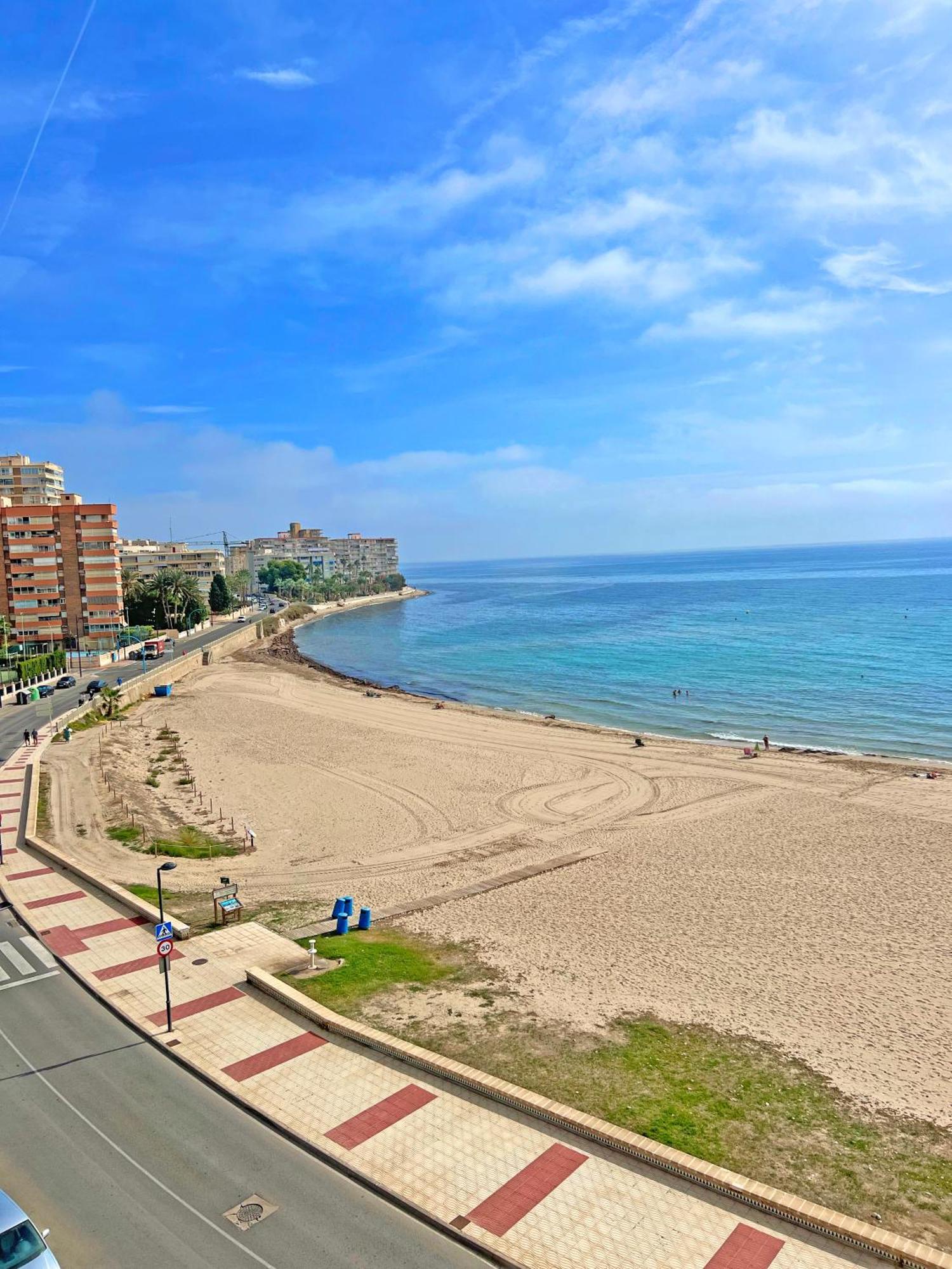 Appartamento Ático en 1ª línea con impresionantes vistas al mar El Campello Esterno foto